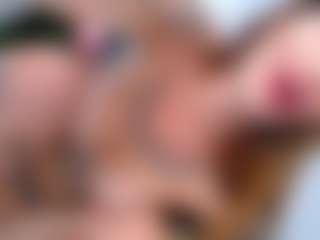 arianatattoos's Live Sex Cam Show