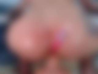 Live-sekscamshow van arianatattoos