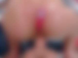 arianatattoos's Live Sex Cam Show