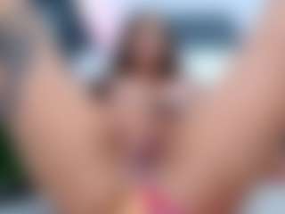 arianatattoos's Live Sex Cam Show