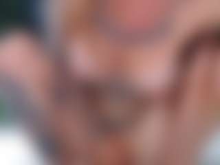 arianatattoos's Live Sex Cam Show