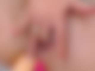 arianatattoos's Live Sex Cam Show