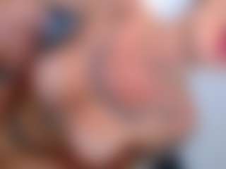 arianatattoos's Live Sex Cam Show