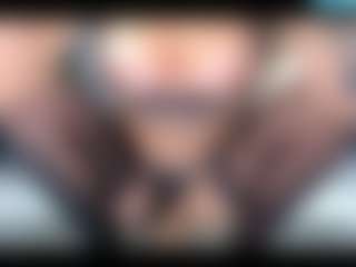 Live cam show with arianatattoos - College Curvy on TeamSkeetLive
