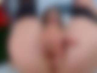 Live cam show with arianatattoos - Twerk on ObeyMaria