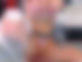 arianatattoos's Live Sex Cam Show
