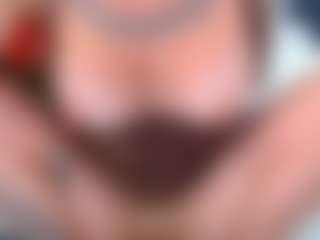 Live cam show with arianatattoos - BBW on liverealitysex.com