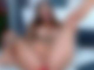 Live cam show with arianatattoos - Striptease on CamSextacy