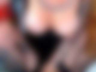arianatattoos's Live Sex Cam Show