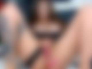 Live cam show with arianatattoos - Ride on Camsoda