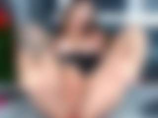 arianatattoos's Live Sex Cam Show