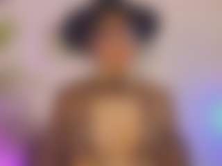 Live cam show with butterflyy1 - Latina on Camsoda | colombia