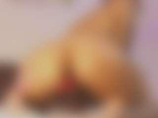 butterflyy1's Live Sex Cam Show