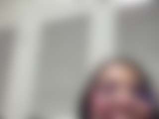 butterflyy1's Live Sex Cam Show