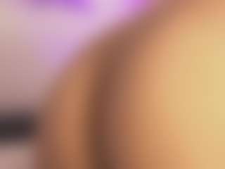 Live cam show with butterflyy1 - Curly Hair on Camsoda
