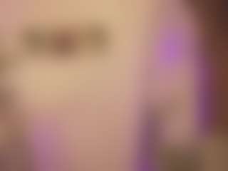Live cam show with butterflyy1 - Dildo on Dolls Live