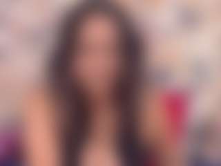 IndianFancyFace MILF webcam performer live streaming