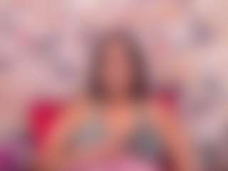 IndianFancyFace MILF webcam performer live streaming