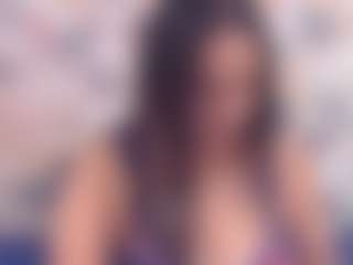 IndianFancyFace MILF webcam performer live streaming