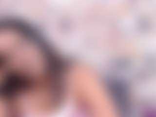 Live cam show with IndianFancyFace - Smoking on Fling VIP Chat