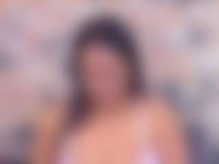 IndianFancyFace MILF webcam performer live streaming
