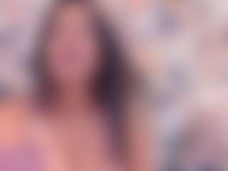 IndianFancyFace MILF webcam performer live streaming