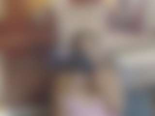 Live cam show with IndianFancyFace - Brown Eyes Mature on xDating