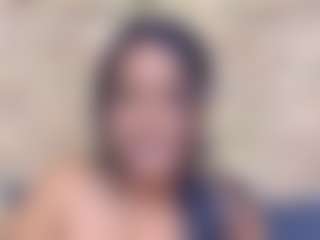 IndianFancyFace MILF webcam performer live streaming