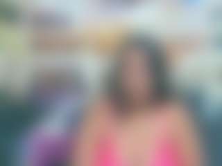 IndianFancyFace MILF webcam performer live streaming