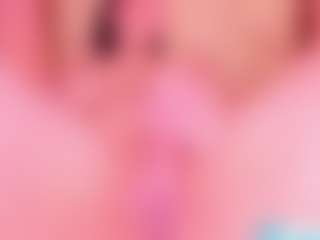 Live cam show with EvaaGrace - Squirt on Latina Girls