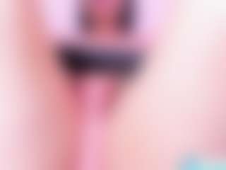 Live cam show with EvaaGrace - Shaved Pussy on Camsoda