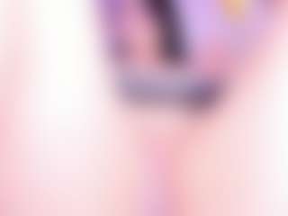 Live cam show with EvaaGrace - Shaved Pussy MILF on LiveSexCams6