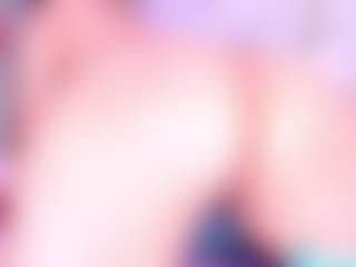Live cam show with EvaaGrace - Strip Curvy on SxyPornLive