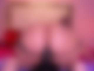 Lorena-gomezz1's Live Sex Cam Show