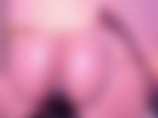 Lorena-gomezz1's Live Sex Cam Show