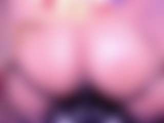 Lorena-gomezz1's Live Sex Cam Show