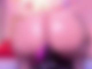Lorena-gomezz1's Live Sex Cam Show