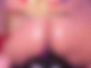 Lorena-gomezz1's Live Sex Cam Show