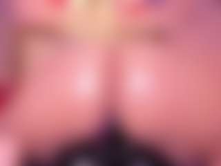Lorena-gomezz1's Live Sex Cam Show