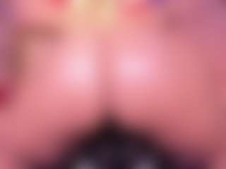 Lorena-gomezz1's Live Sex Cam Show