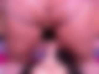 Lorena-gomezz1's Live Sex Cam Show