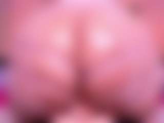 Lorena-gomezz1's Live Sex Cam Show