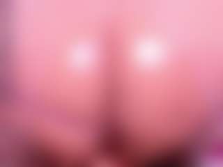 Lorena-gomezz1's Live Sex Cam Show