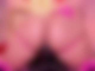 Lorena-gomezz1's Live Sex Cam Show