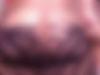 Lorena-gomezz1's Live Sex Cam Show