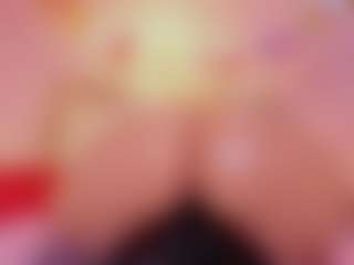Lorena-gomezz1's Live Sex Cam Show