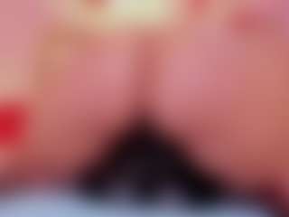 Lorena-gomezz1's Live Sex Cam Show