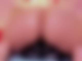 Lorena-gomezz1's Live Sex Cam Show