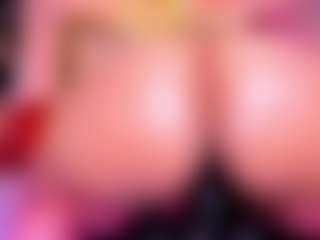 Lorena-gomezz1's Live Sex Cam Show