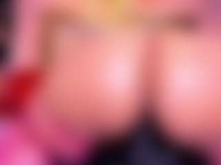 Lorena-gomezz1's Live Sex Cam Show